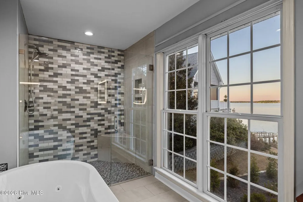 122 Line Boat Lane Swansboro, NC 28584
