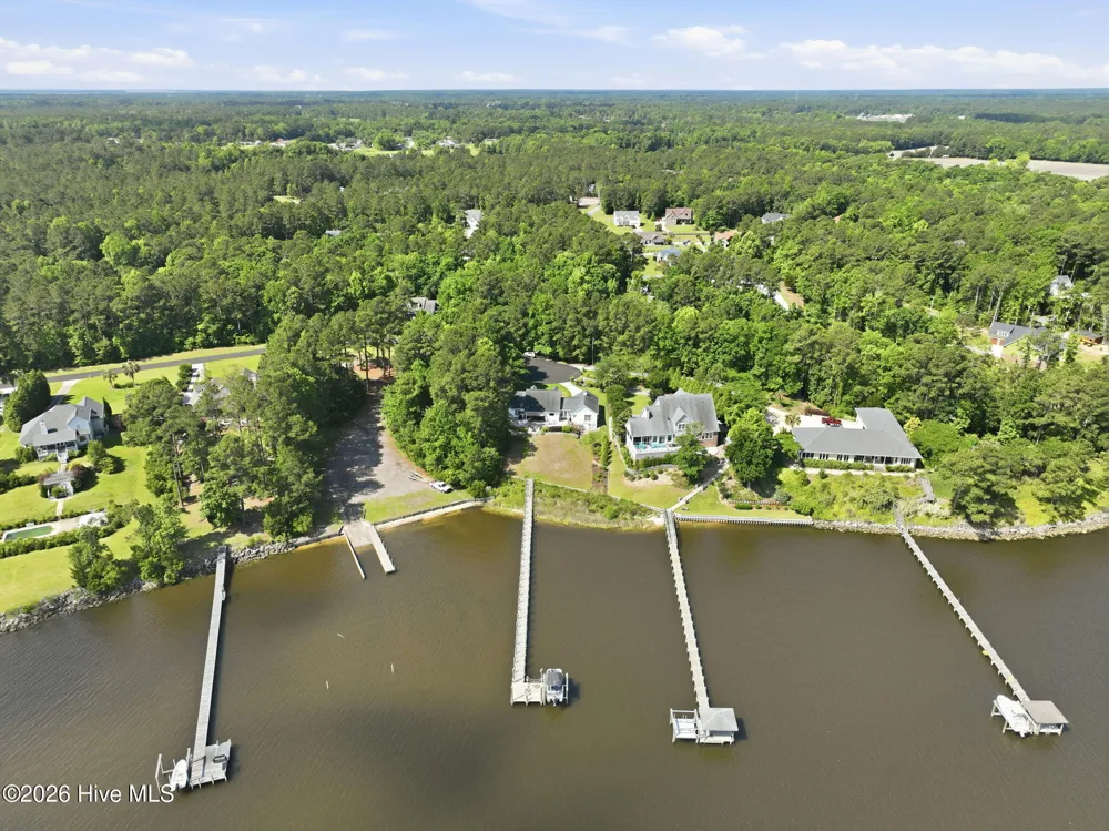 122 Line Boat Lane Swansboro, NC 28584