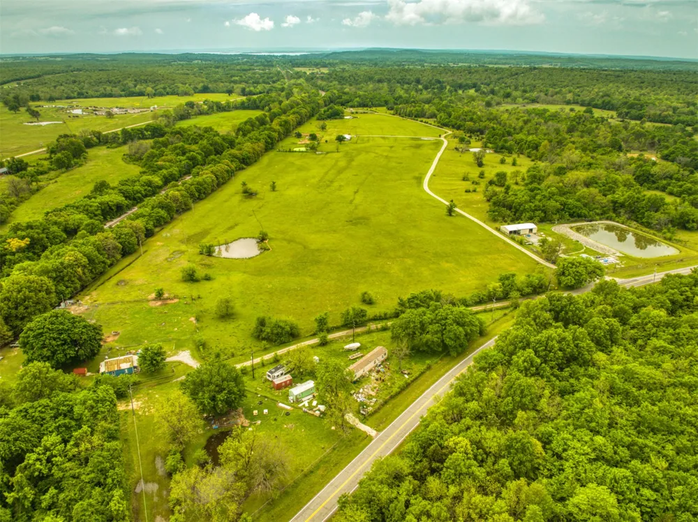 19490 Hwy 113 Canadian, OK 74425
