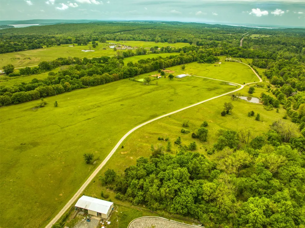 19490 Hwy 113 Canadian, OK 74425
