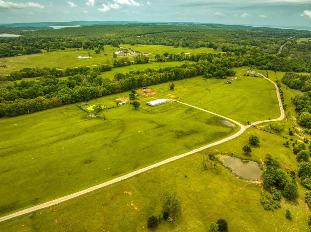 19490 Hwy 113 Canadian, OK 74425