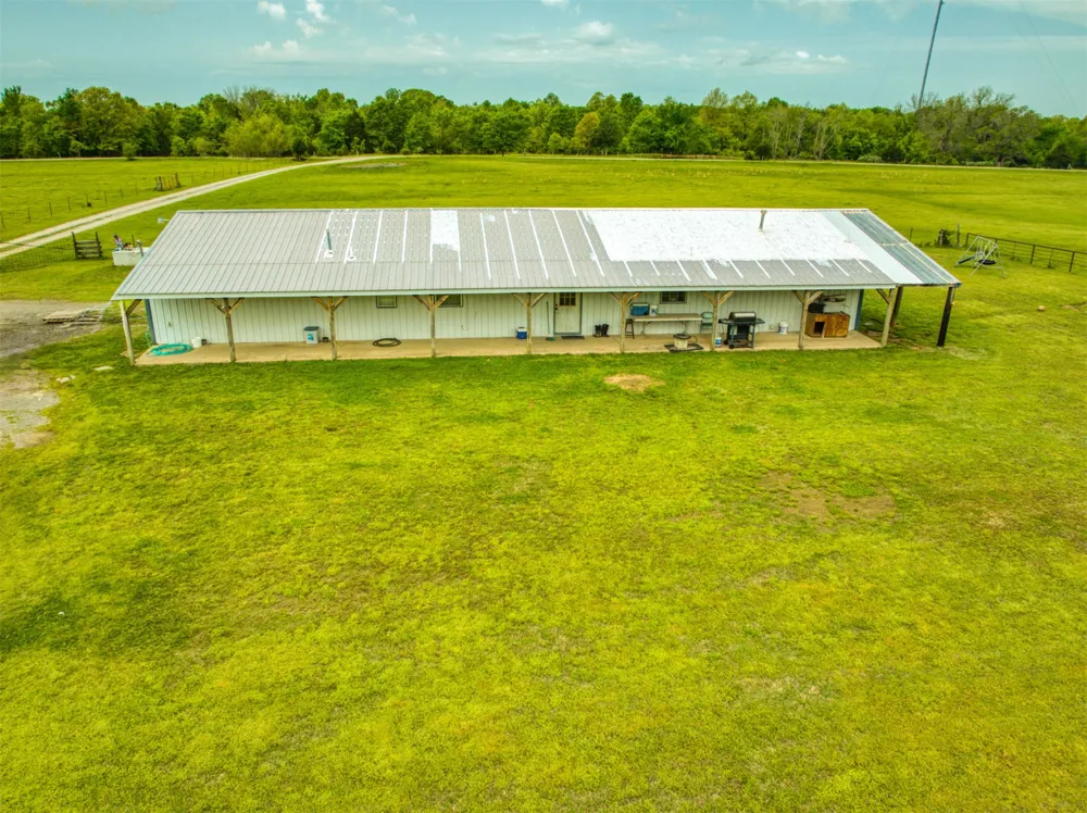 19490 Hwy 113 Canadian, OK 74425