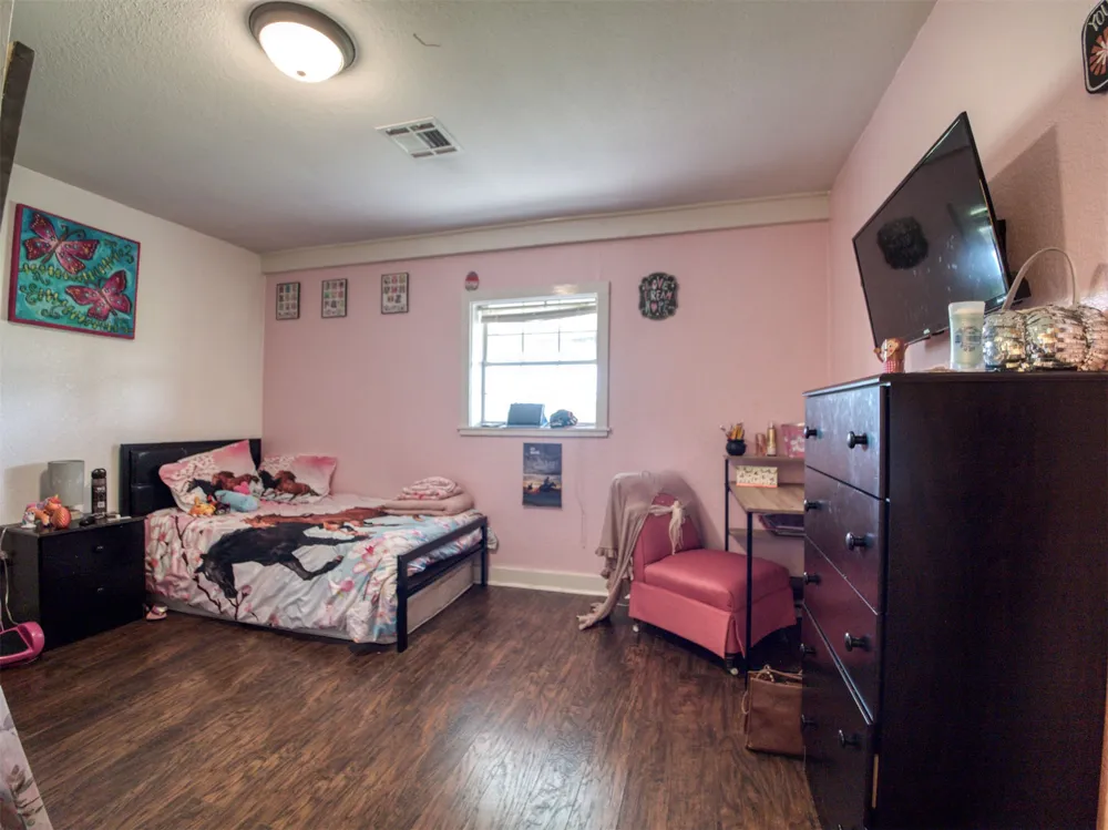 19490 Hwy 113 Canadian, OK 74425