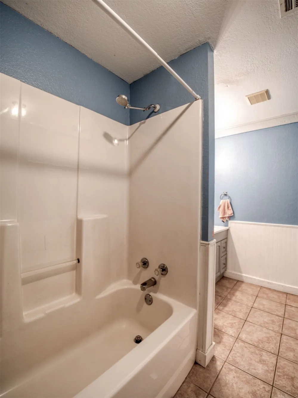 19490 Hwy 113 Canadian, OK 74425