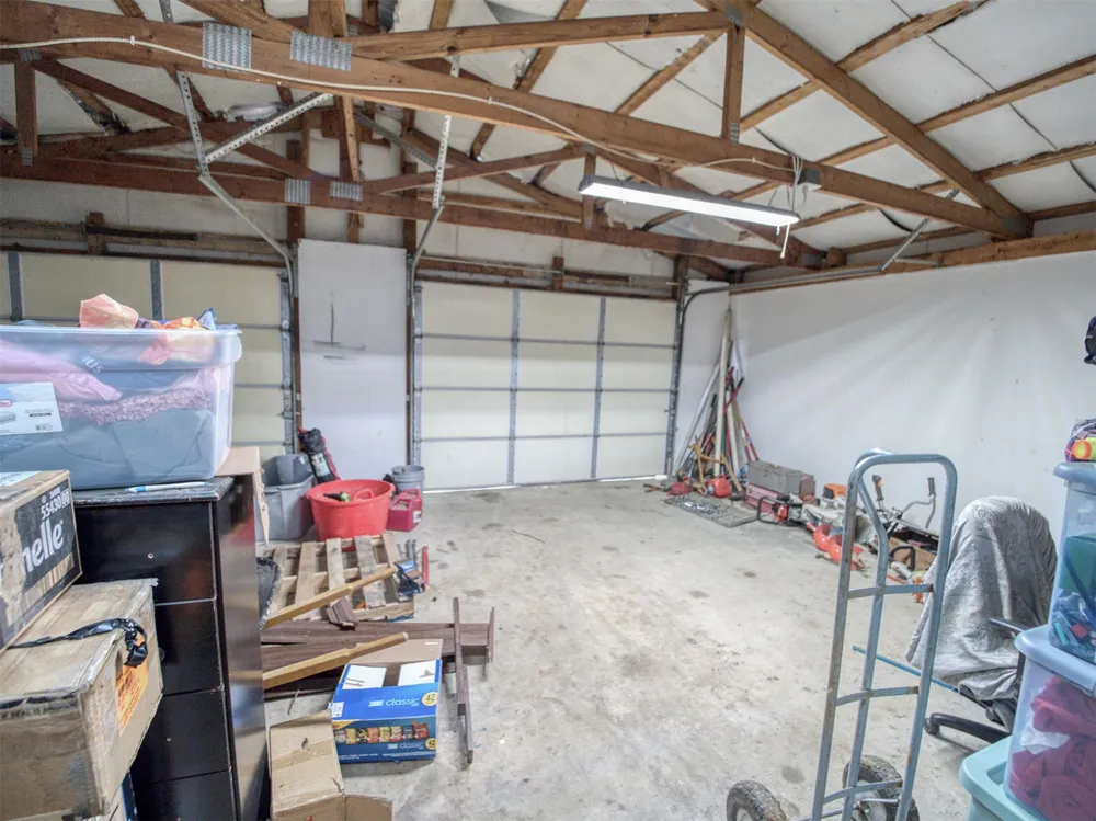 19490 Hwy 113 Canadian, OK 74425