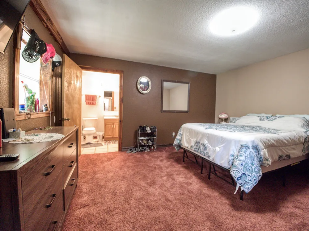 19490 Hwy 113 Canadian, OK 74425