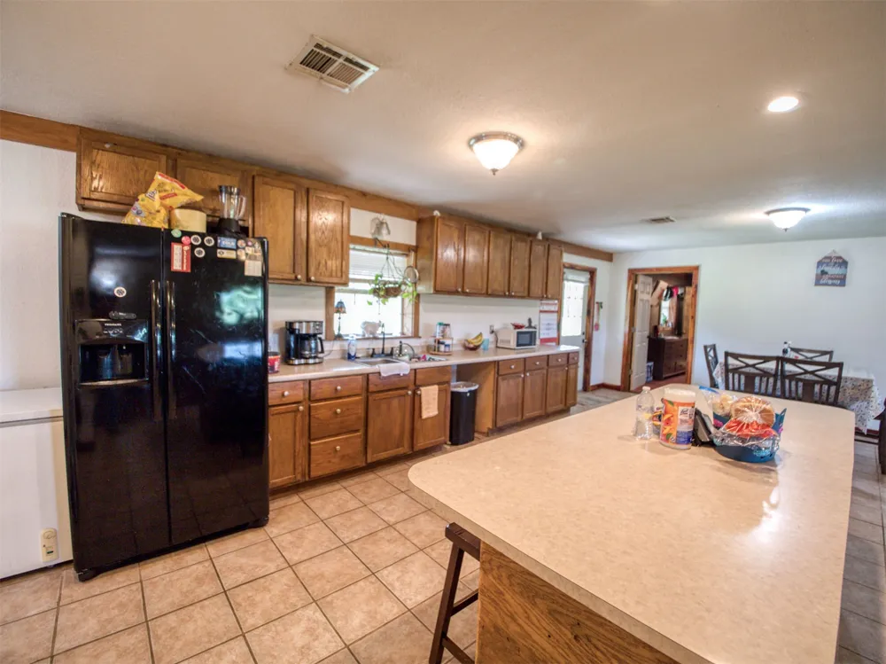 19490 Hwy 113 Canadian, OK 74425