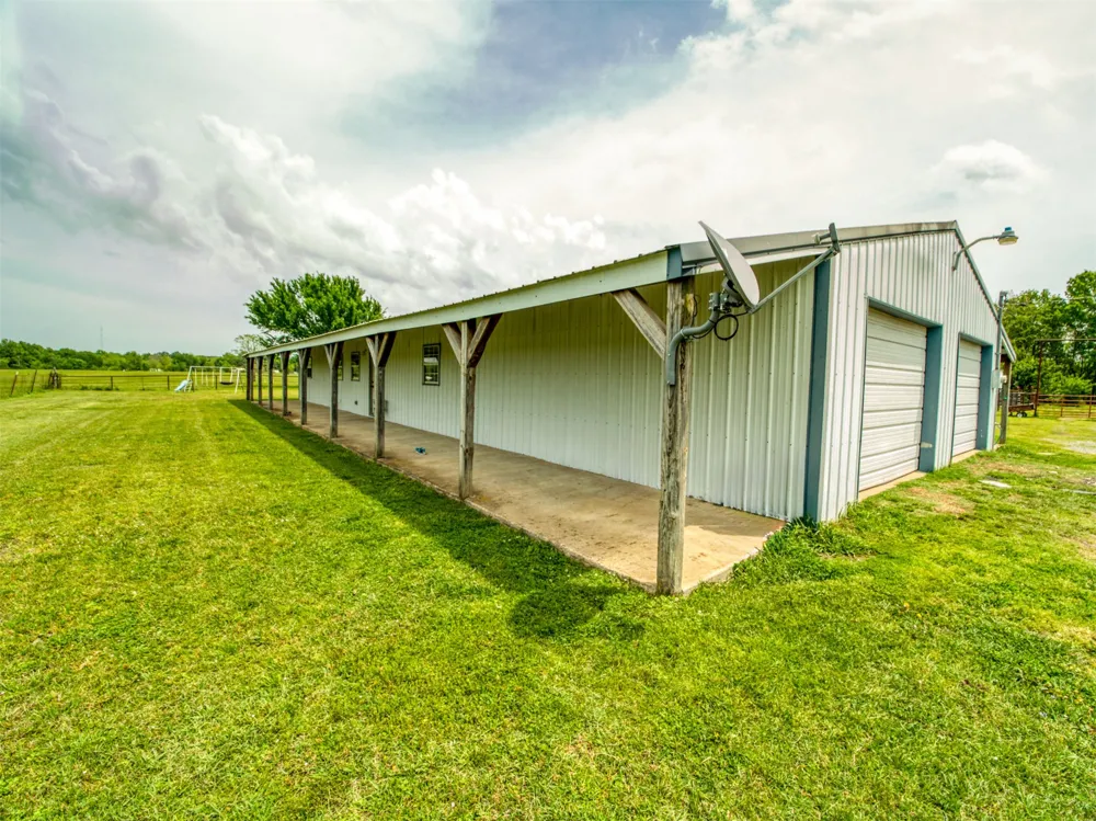 19490 Hwy 113 Canadian, OK 74425