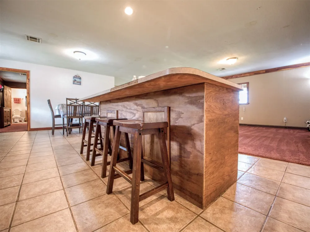 19490 Hwy 113 Canadian, OK 74425