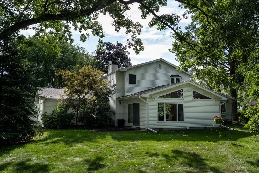 613 Kane Street Mt Pleasant City, MI 48858