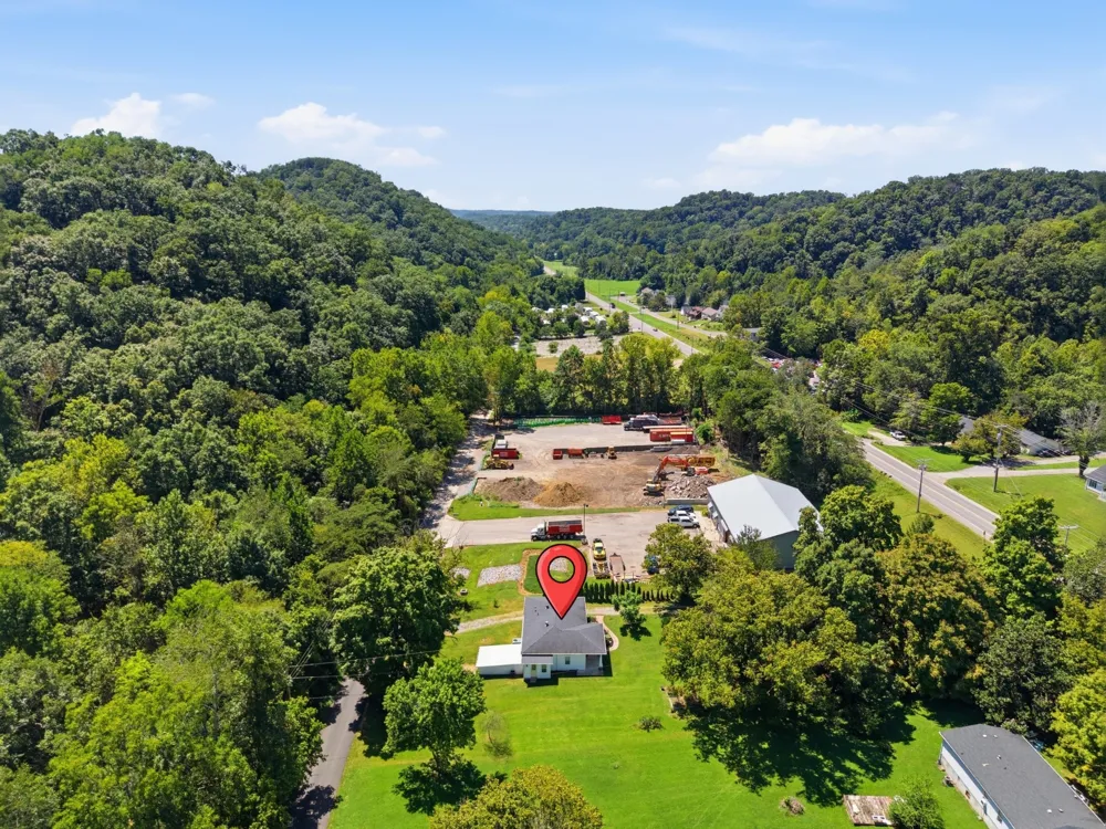 1389 Louisville Hwy Goodlettsville, TN 37072
