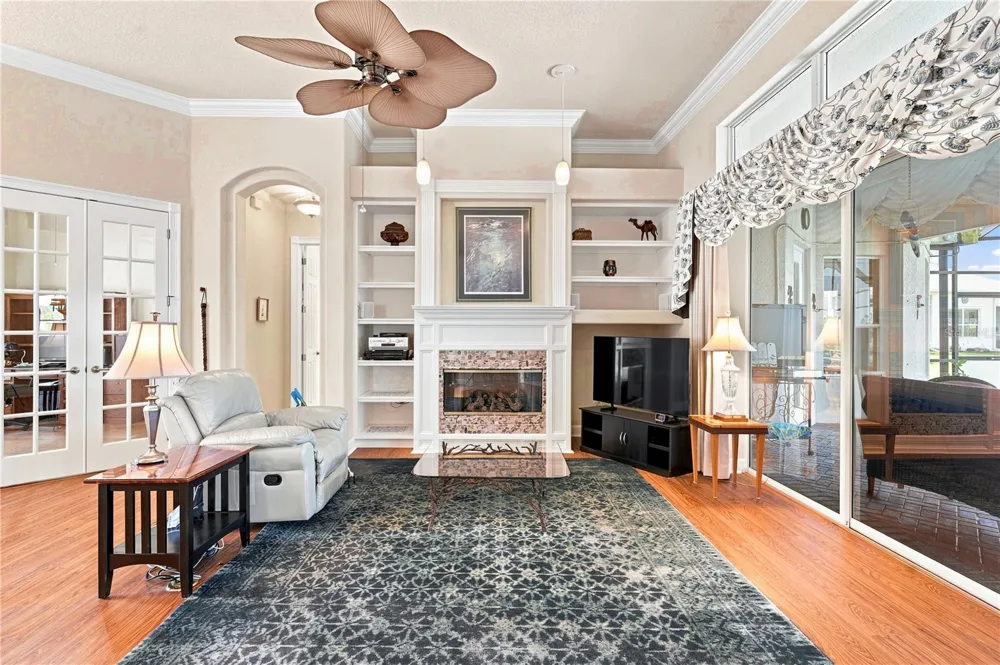 9271 WESTSHORE DRIVE Weeki Wachee, FL 34613