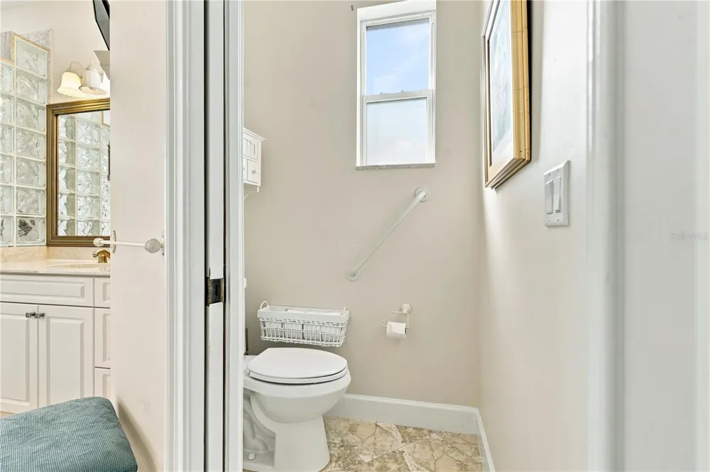 9271 WESTSHORE DRIVE Weeki Wachee, FL 34613