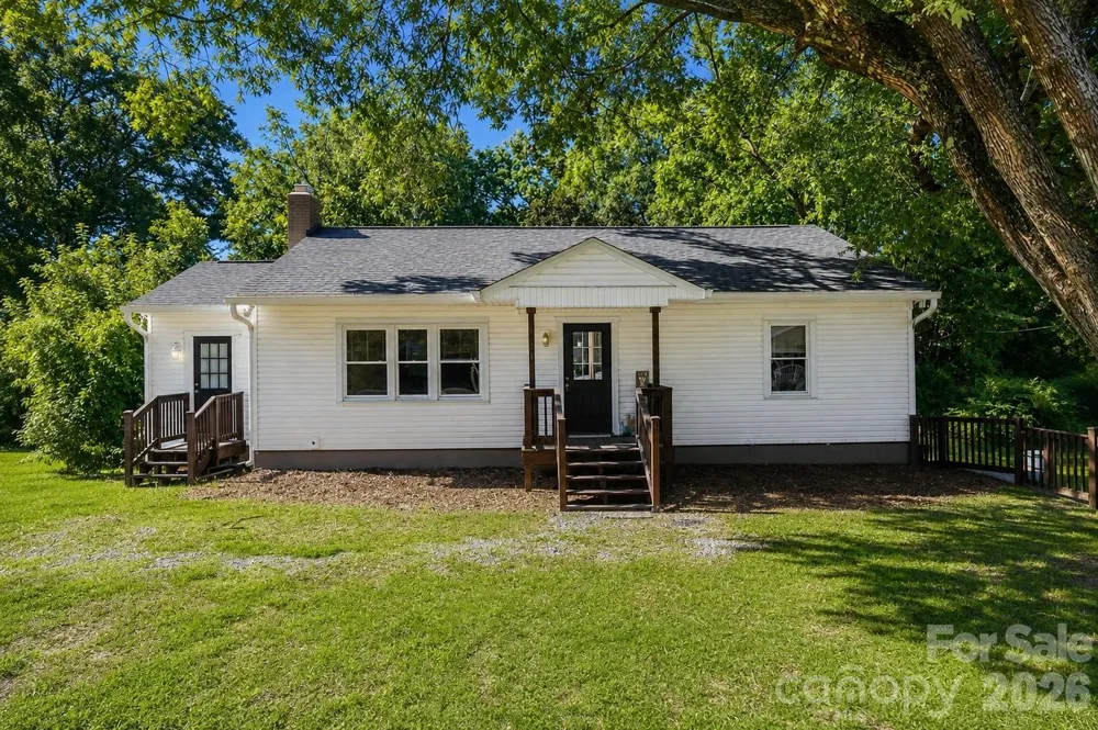317 E 4th Avenue Gastonia, NC 28054