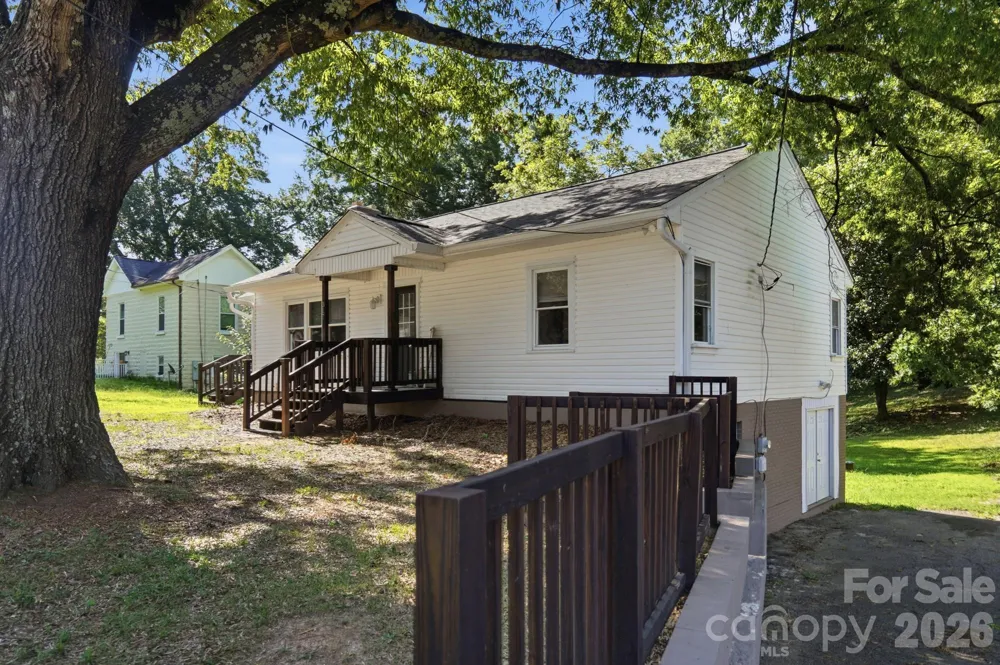 317 E 4th Avenue Gastonia, NC 28054
