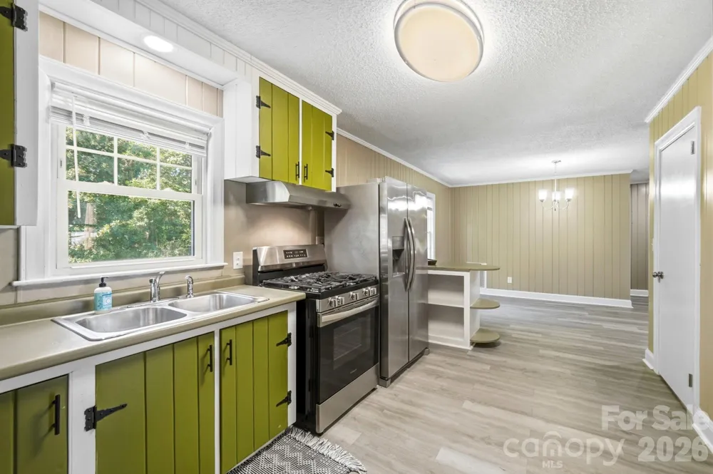 317 E 4th Avenue Gastonia, NC 28054