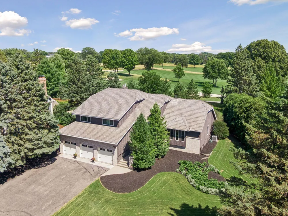 9629 Bennett Place Eden Prairie, MN 55347