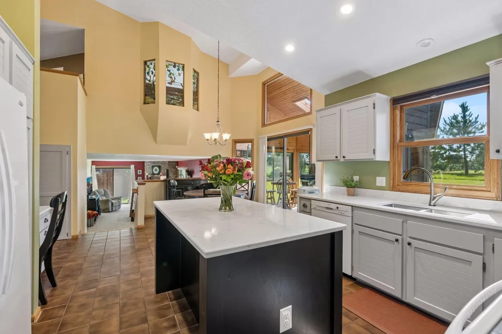9629 Bennett Place Eden Prairie, MN 55347
