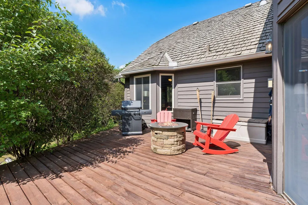9629 Bennett Place Eden Prairie, MN 55347