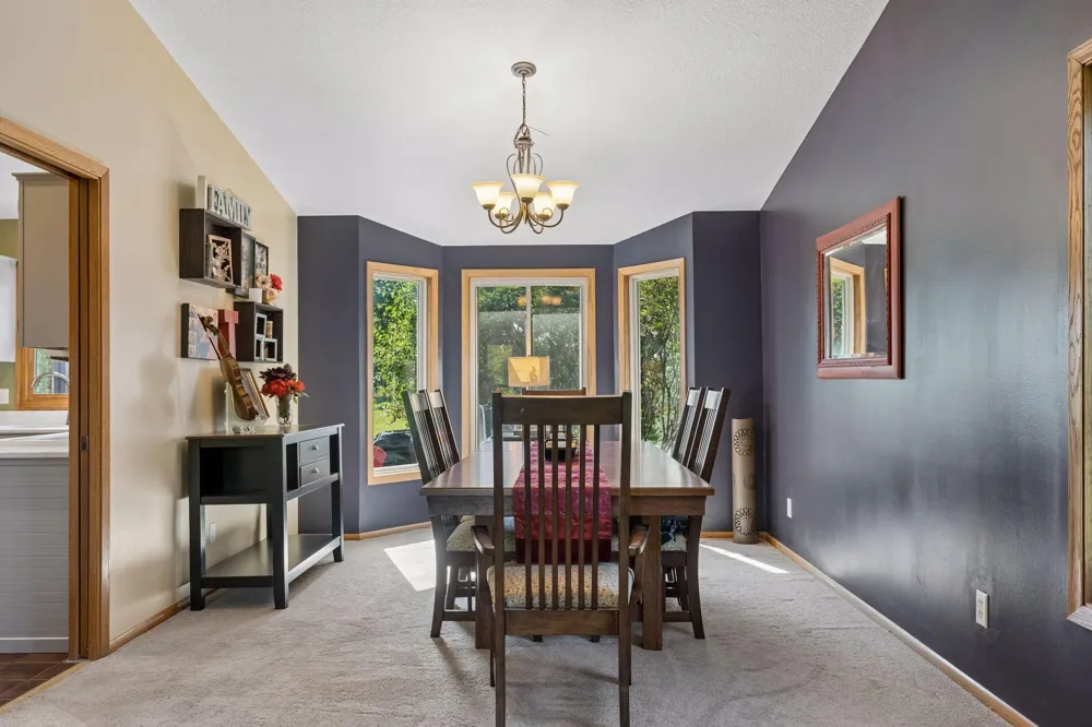 9629 Bennett Place Eden Prairie, MN 55347