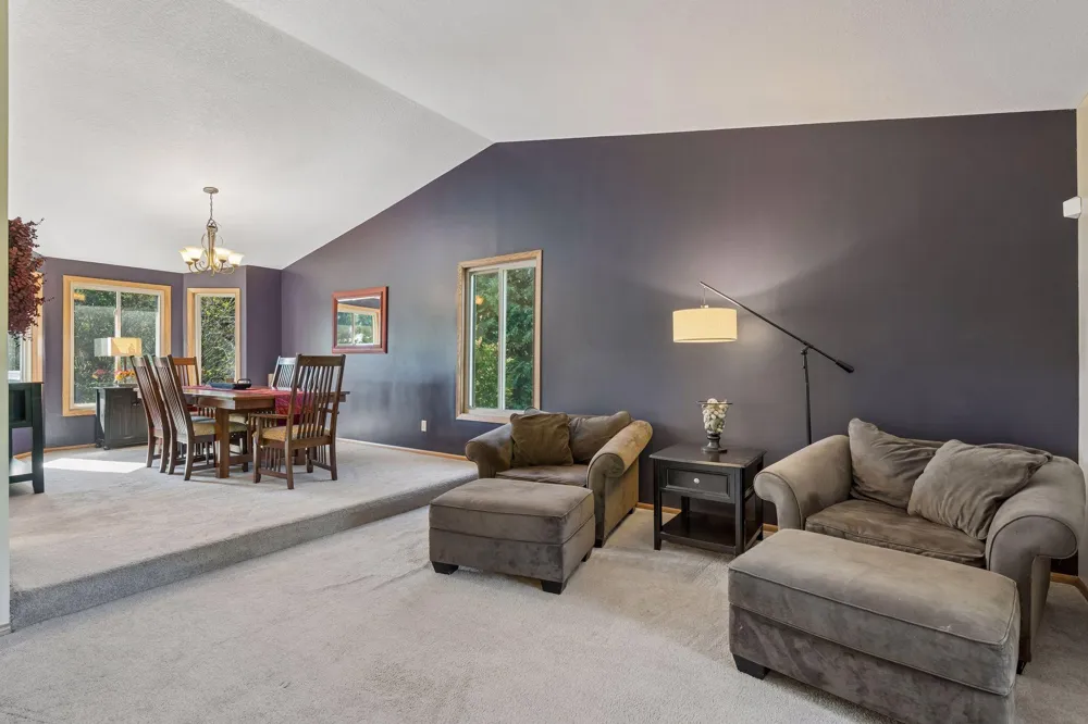 9629 Bennett Place Eden Prairie, MN 55347