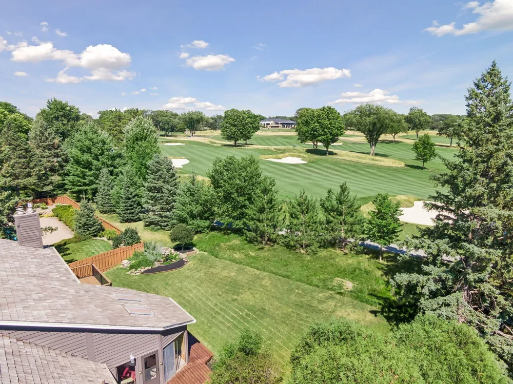 9629 Bennett Place Eden Prairie, MN 55347