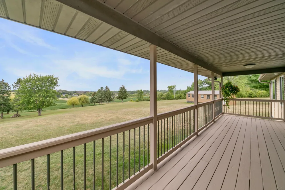 671 Kinney Road Hudson, WI 54016