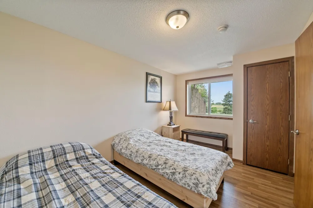 671 Kinney Road Hudson, WI 54016