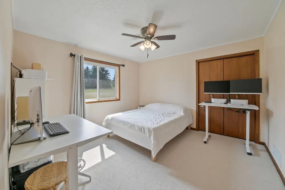 671 Kinney Road Hudson, WI 54016