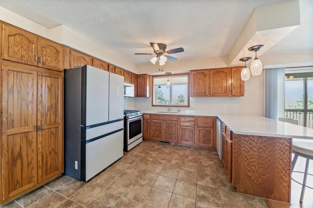 671 Kinney Road Hudson, WI 54016