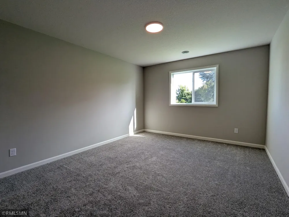 1670 Meadows Drive NE East Bethel, MN 55011