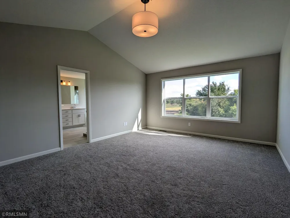 1670 Meadows Drive NE East Bethel, MN 55011