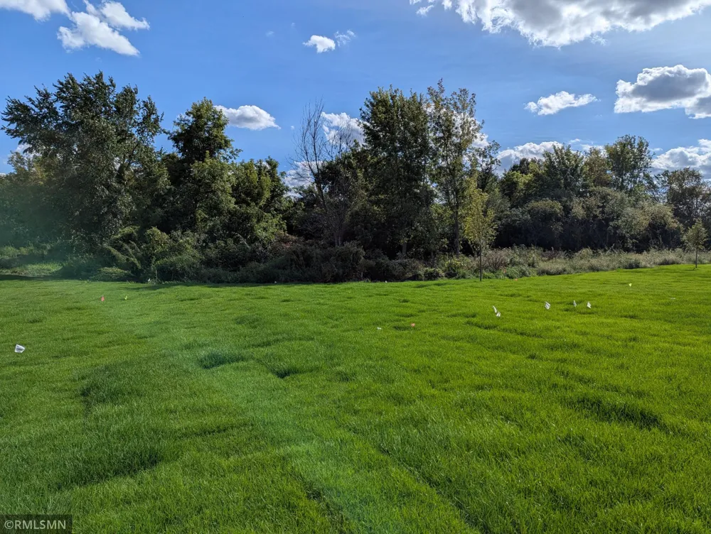 1670 Meadows Drive NE East Bethel, MN 55011