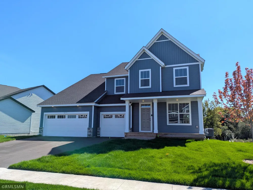 1670 Meadows Drive NE East Bethel, MN 55011