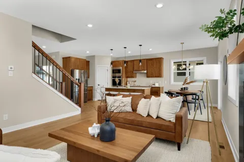 2164 Eustis
