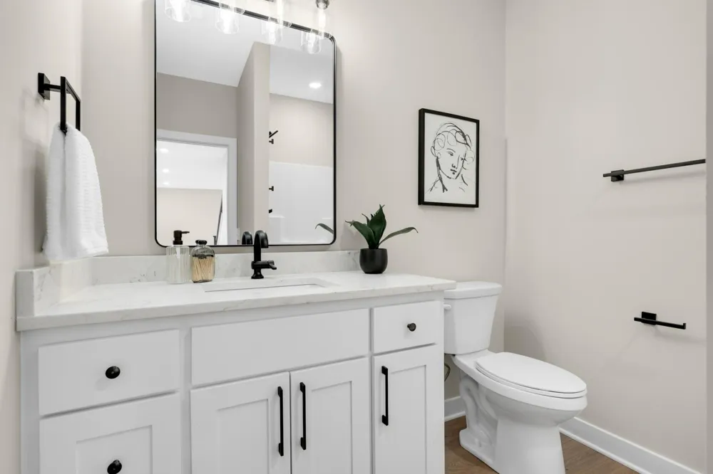 2164 Eustis Roseville, MN 55113
