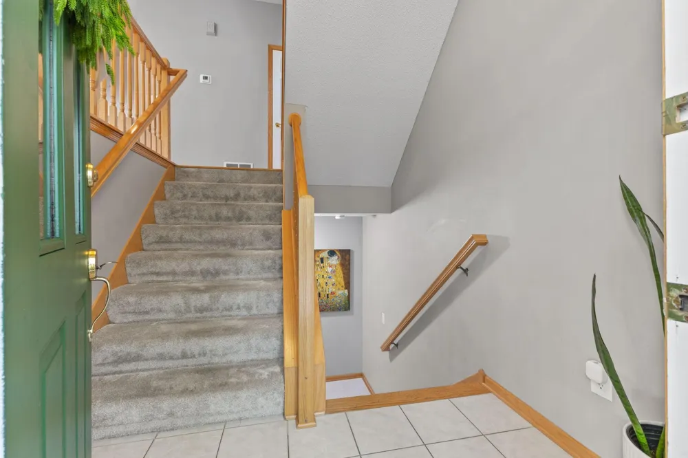 13892 52nd Avenue Plymouth, MN 55446