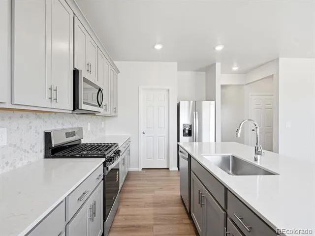 4621 Sunsplash Way Johnstown, CO 80534