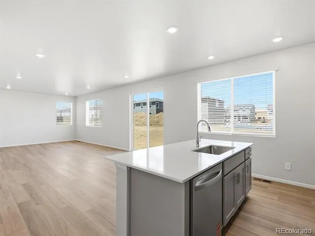 4621 Sunsplash Way Johnstown, CO 80534