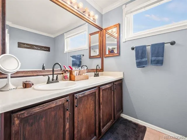 4833 Eckert Street Castle Rock, CO 80104