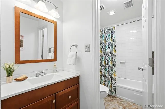 1496 S Pierson Street #106 Lakewood, CO 80232