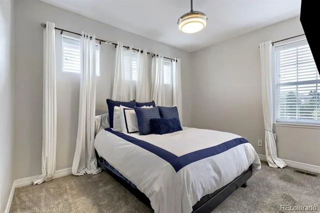 9368 S Silent Hills Drive Lone Tree, CO 80124