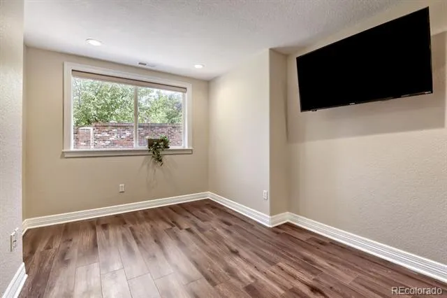 9368 S Silent Hills Drive Lone Tree, CO 80124