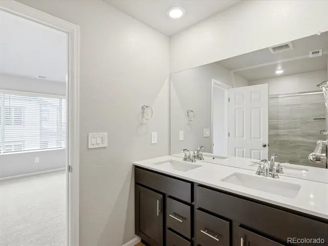2197 E 164th Avenue Thornton, CO 80602