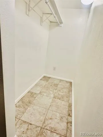 7629 S Monaco Way Centennial, CO 80112