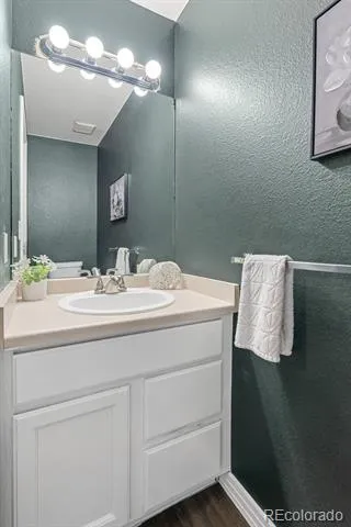 6450 W 44th ##8 Place Wheat Ridge, CO 80033