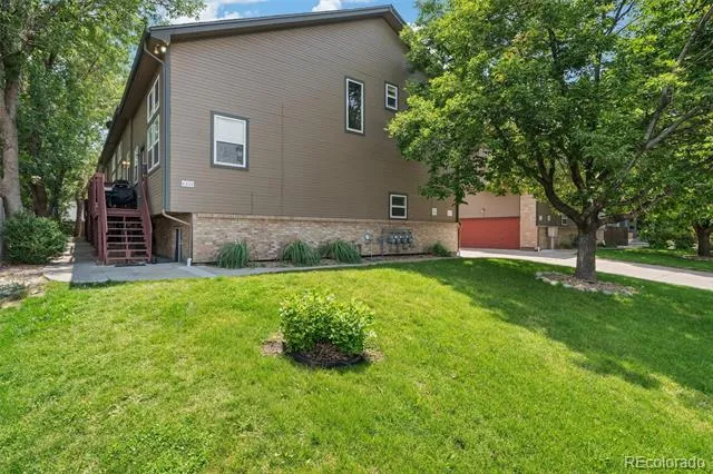 6450 W 44th ##8 Place Wheat Ridge, CO 80033