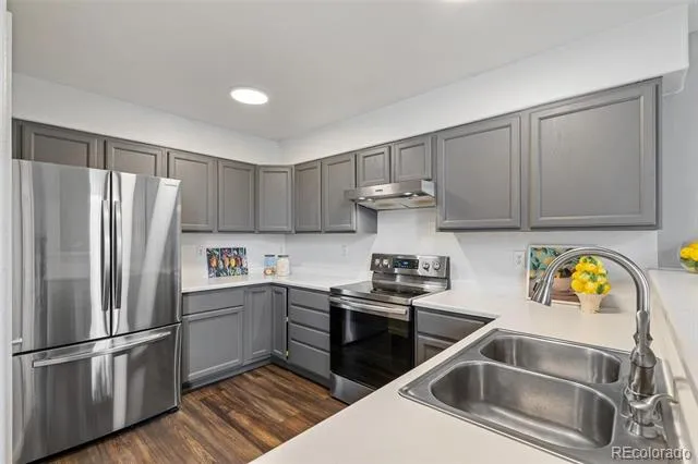 6450 W 44th ##8 Place Wheat Ridge, CO 80033