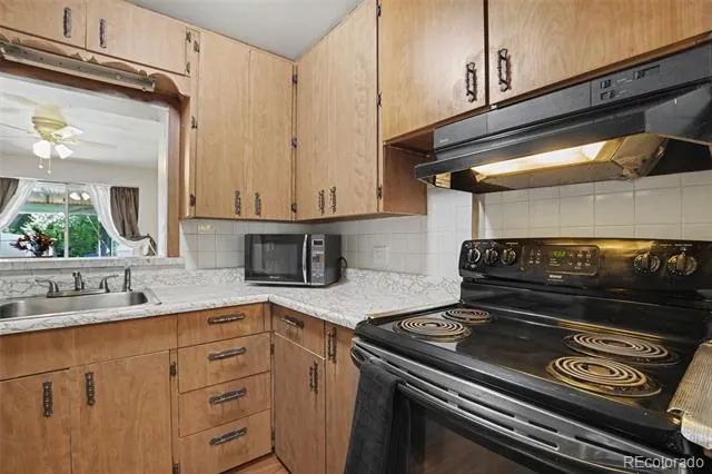 2856 Madison Street Denver, CO 80205