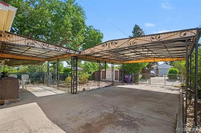 2856 Madison Street Denver, CO 80205